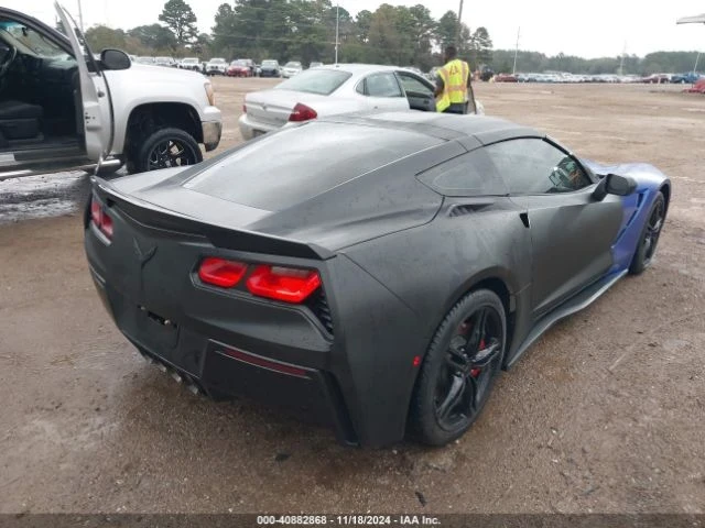 Chevrolet Corvette, снимка 4 - Автомобили и джипове - 49588438