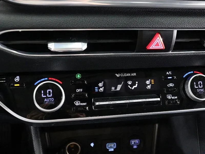 Hyundai Sonata 1.6 TURBO PREMIUM FAMILY, снимка 17 - Автомобили и джипове - 54913780