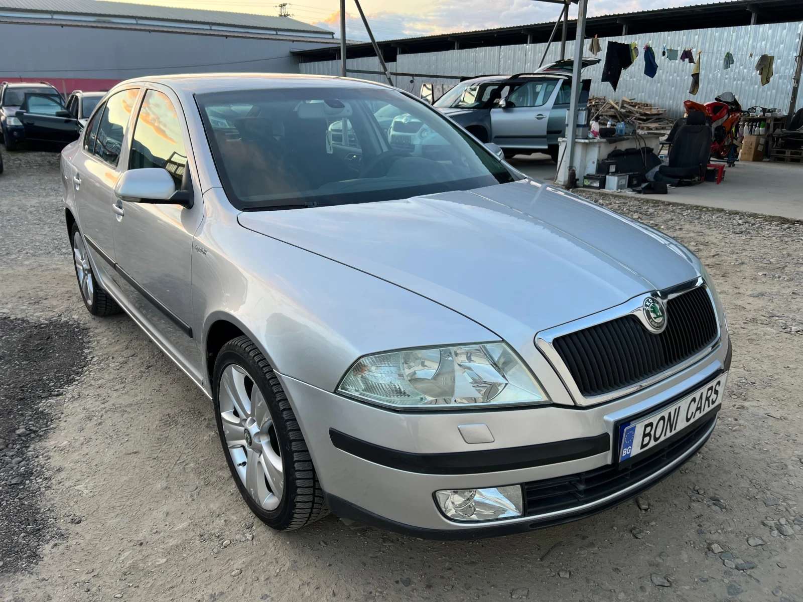 Skoda Octavia 1.9TDI- 105к.с. Парктроник/ Климатроник - изображение 3