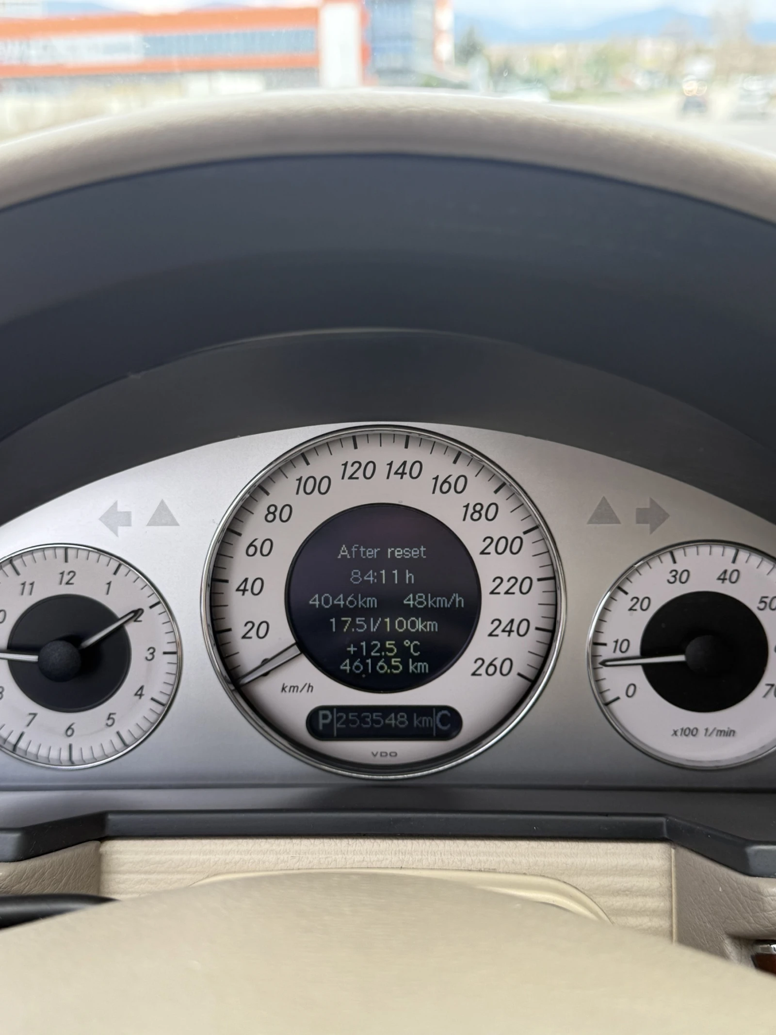 Mercedes-Benz E 500 Е 500 4matic - изображение 10