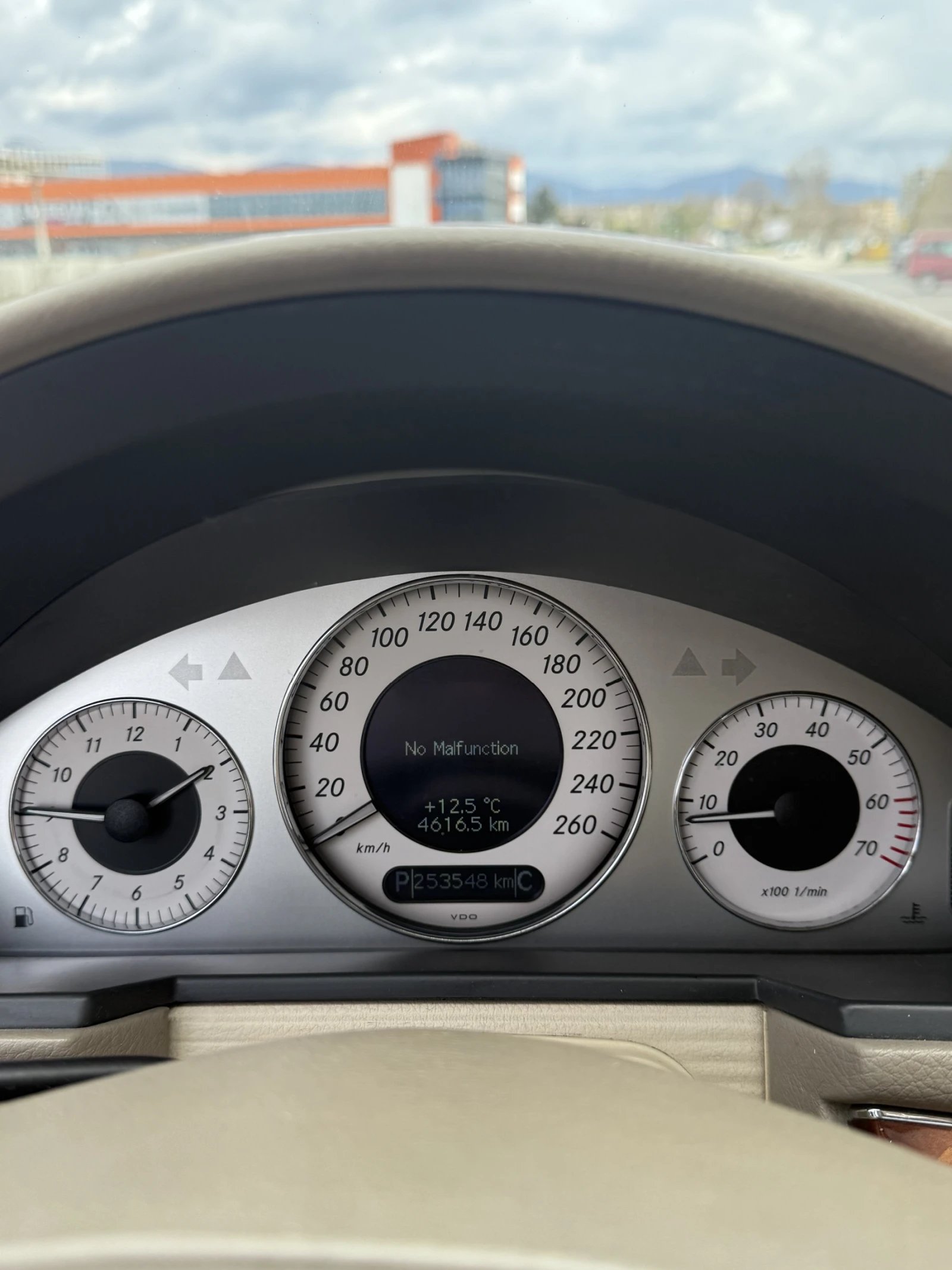 Mercedes-Benz E 500 Е 500 4matic - изображение 9