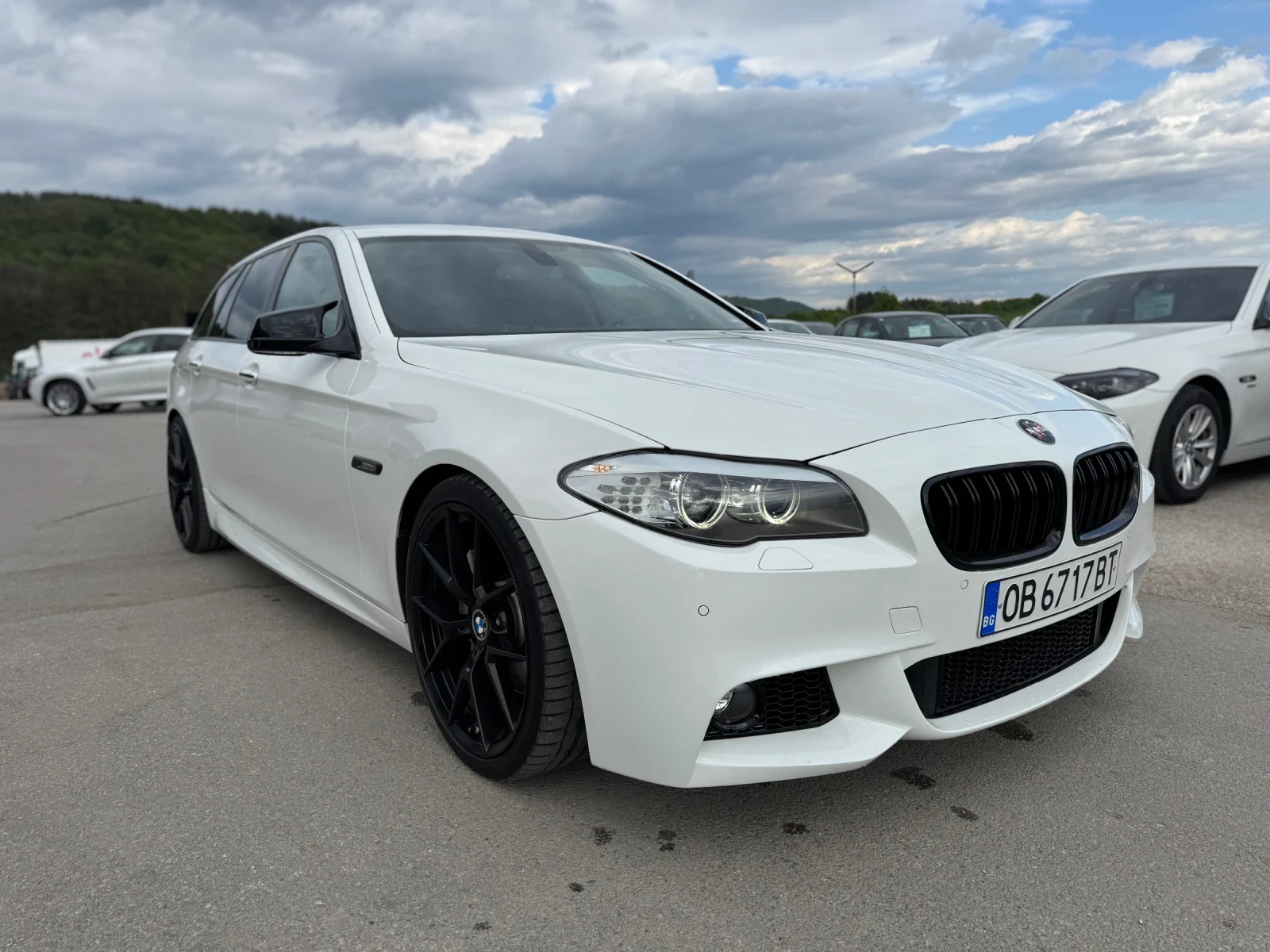 BMW 535 d xDrive F11 - изображение 3