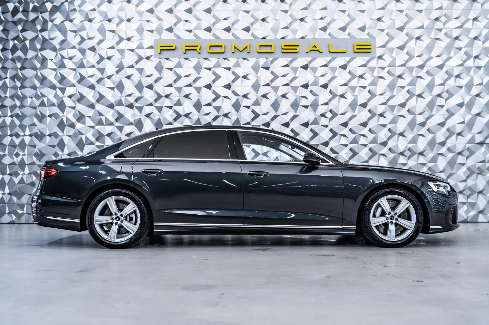 Audi A8 L 60 TFSI e Quattro* B&O* 360* Tablet - изображение 6