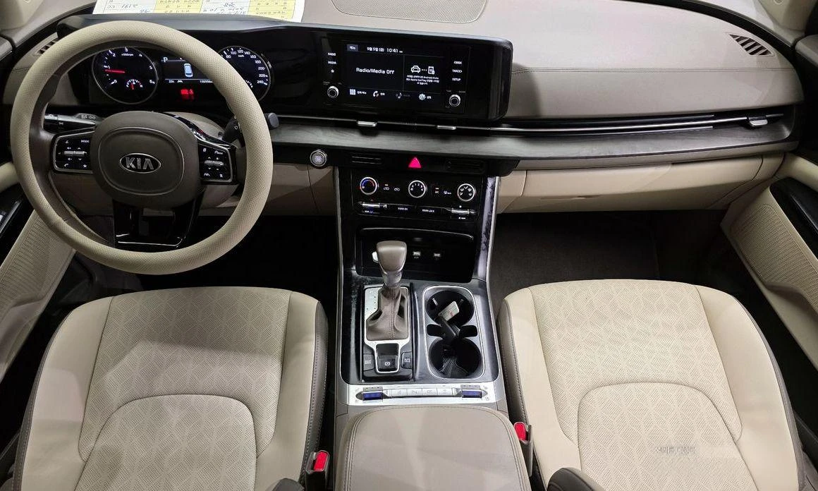 Kia Carnival  - изображение 7