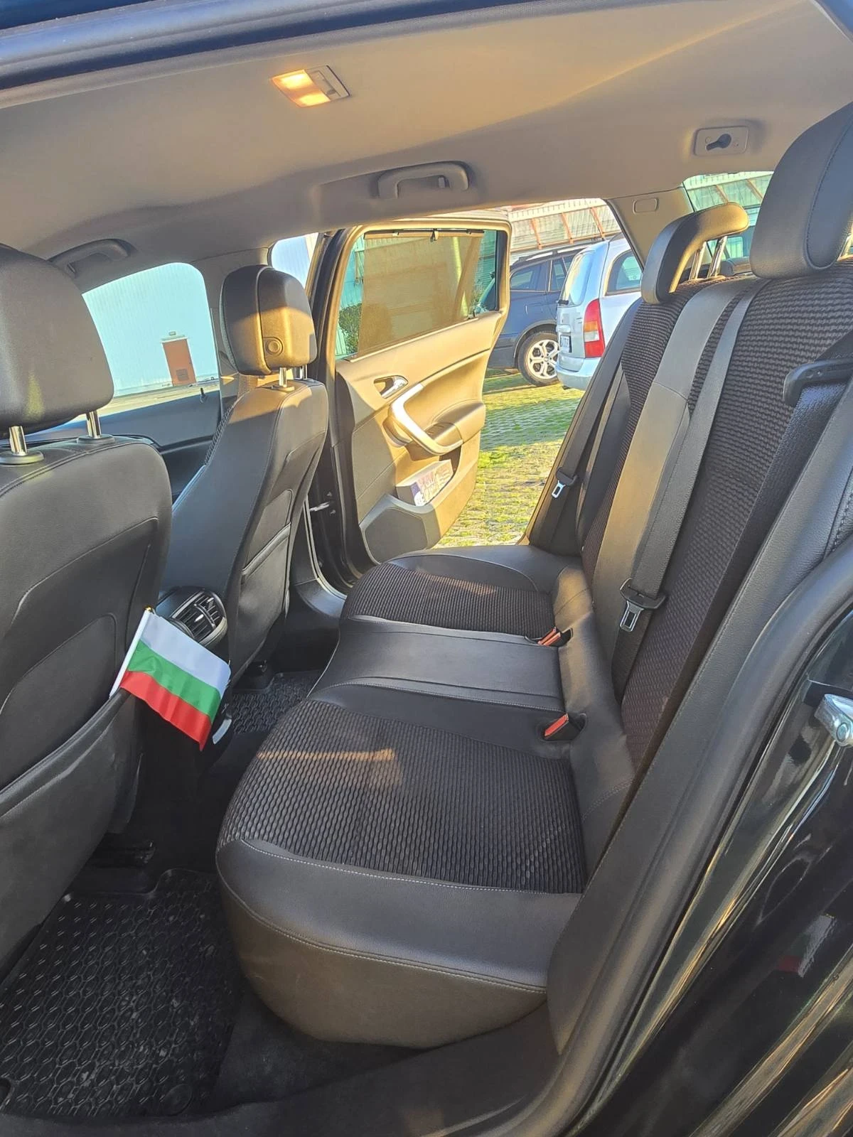 Opel Insignia Sports tourer  | Mobile.bg � ����������� 14
