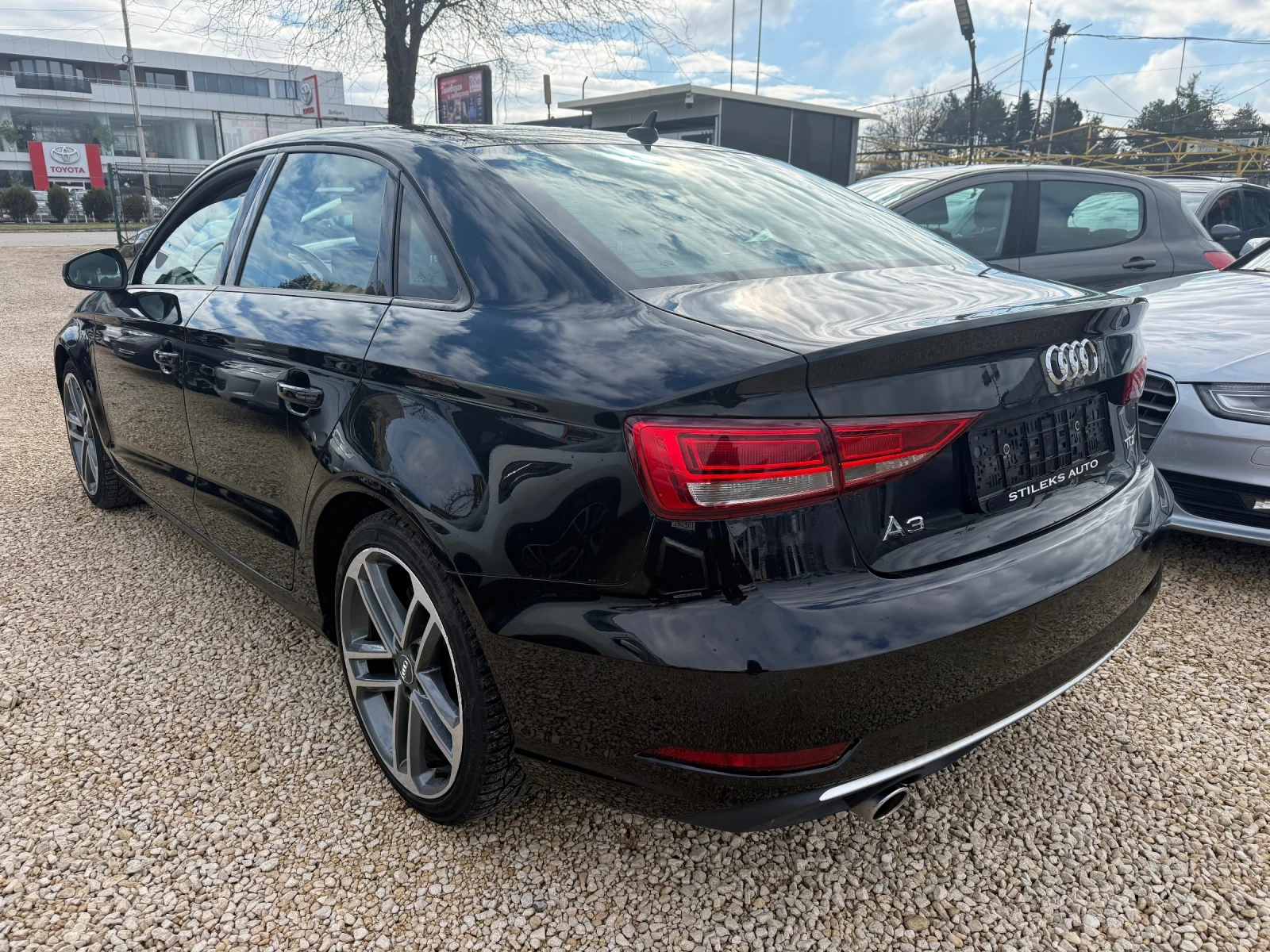 Audi A3 Лимозина - изображение 5