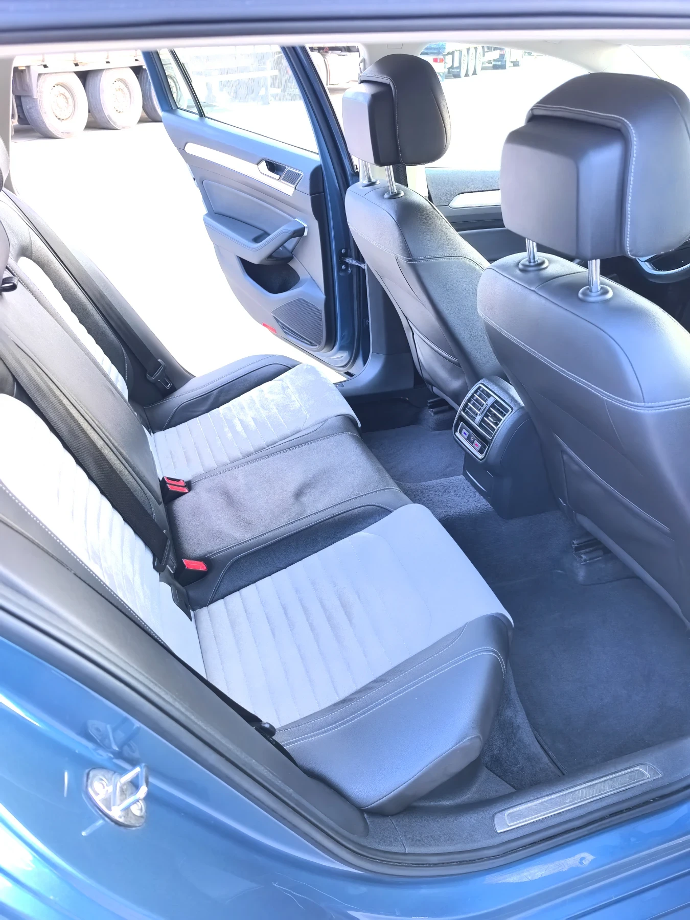 VW Passat 2.0TDI  150k.c ��������� ���������� | Mobile.bg � ����������� 17