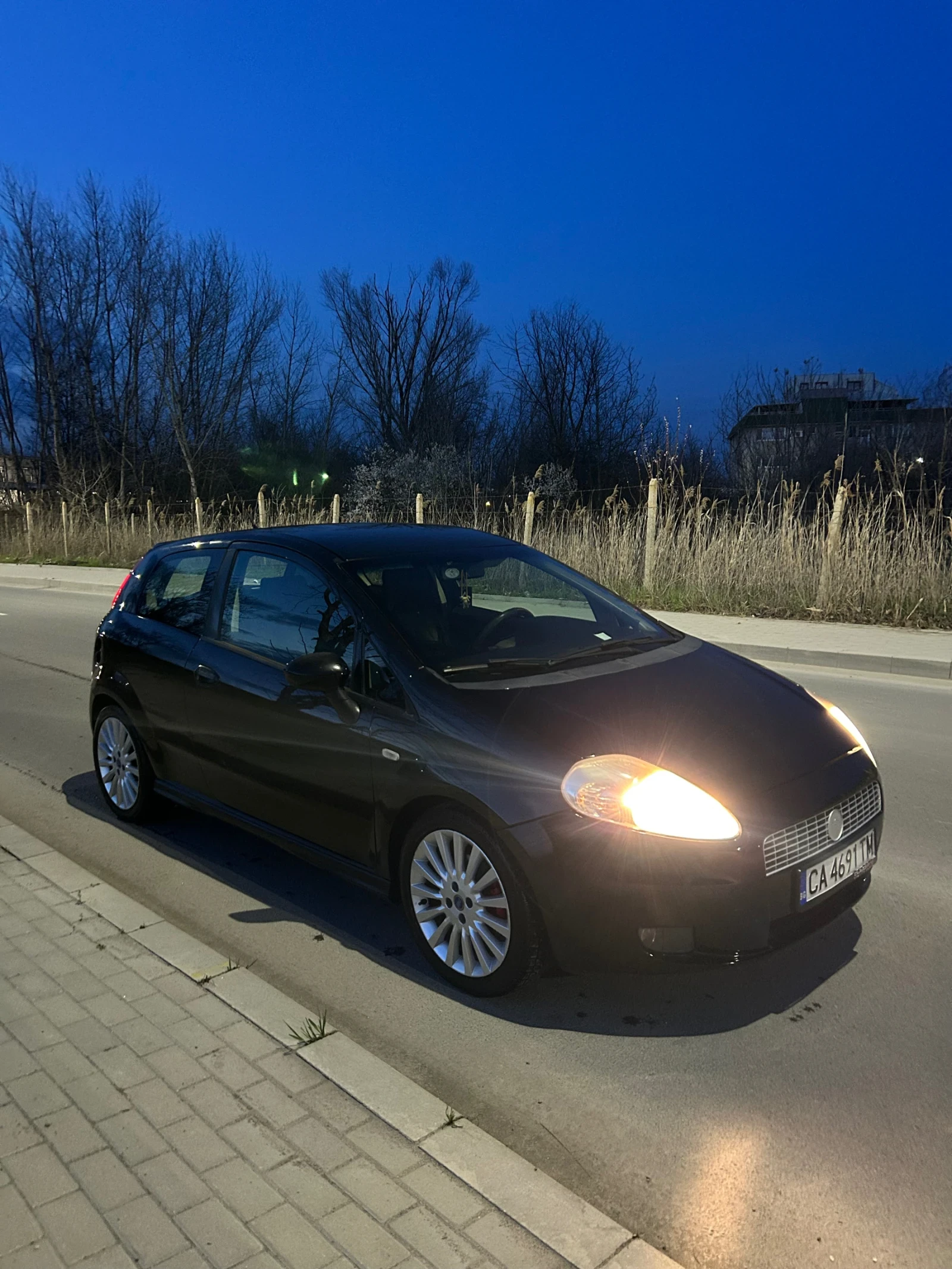 Fiat Punto 1.9, снимка 6 - Автомобили и джипове - 53978335