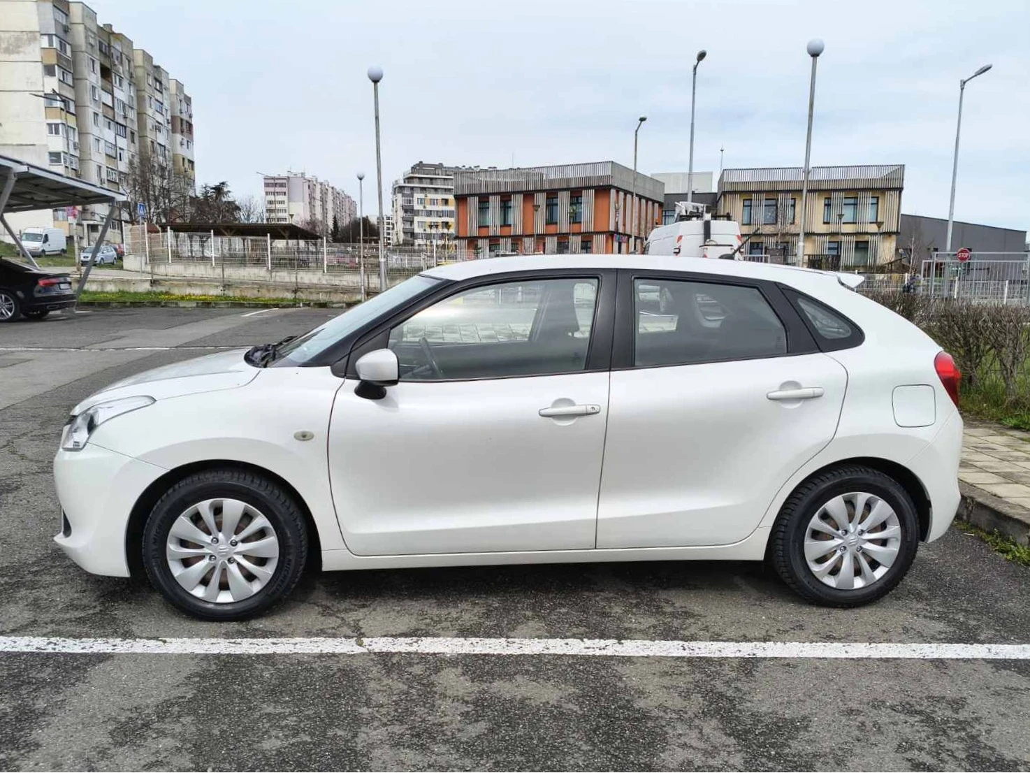 Suzuki Baleno 83 500 км, снимка 8 - Автомобили и джипове - 54009084