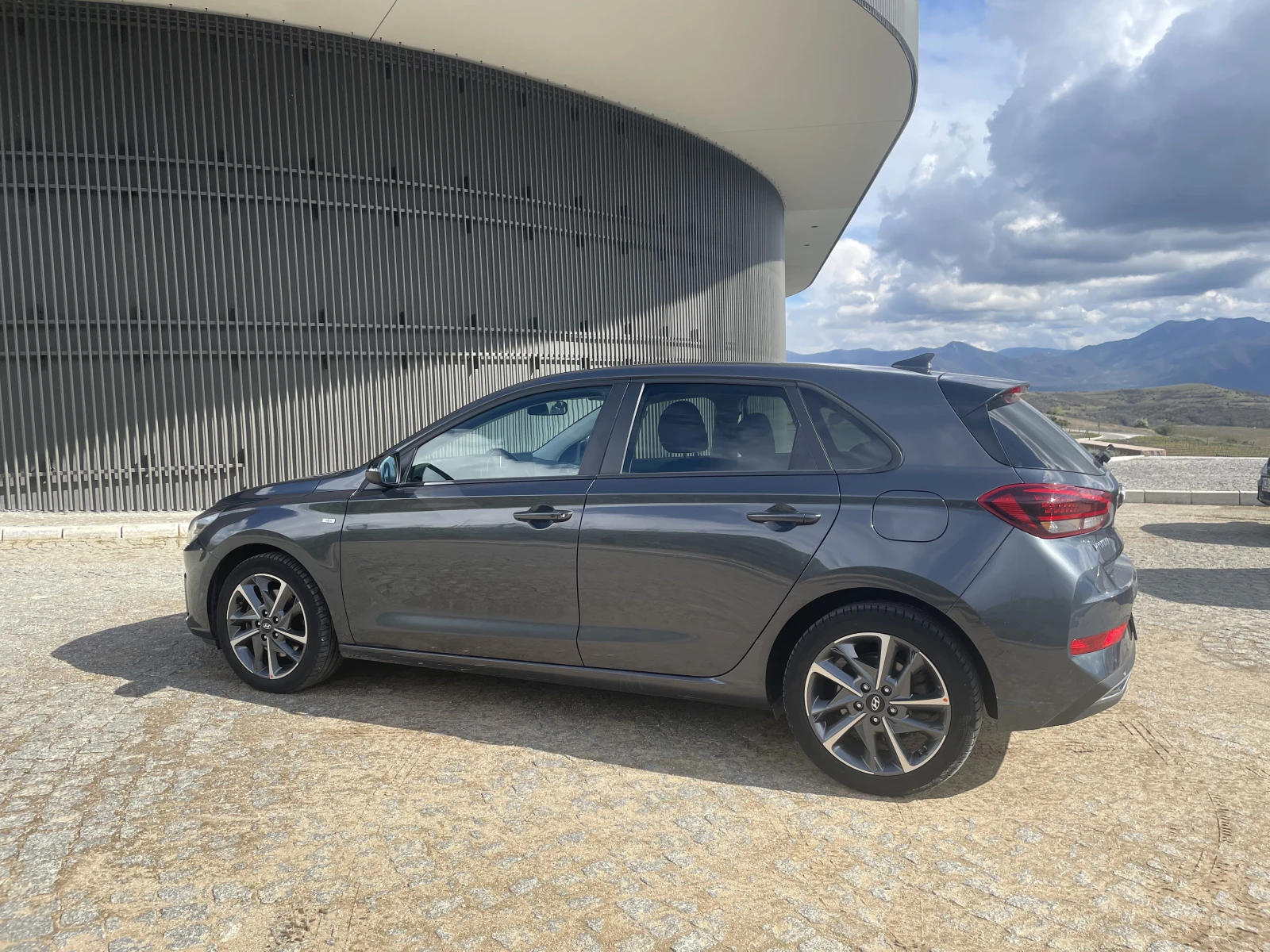 Hyundai I30 1.6 CRDi N-Line 48V, снимка 3 - Автомобили и джипове - 54026203