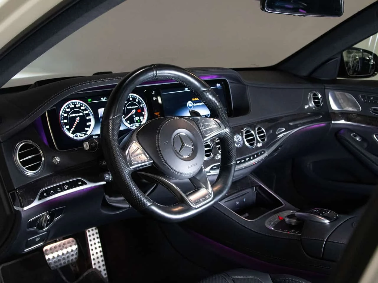 Mercedes-Benz S 63 AMG * CARFAX * Фиксирана цена до БГ * , снимка 10 - Автомобили и джипове - 54060156