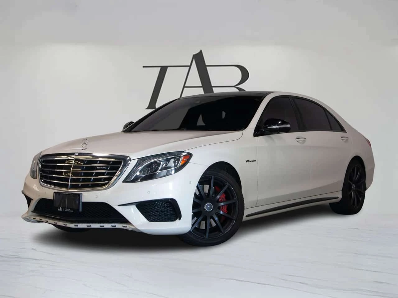 Mercedes-Benz S 63 AMG * CARFAX * Фиксирана цена до БГ * , снимка 2 - Автомобили и джипове - 54060156