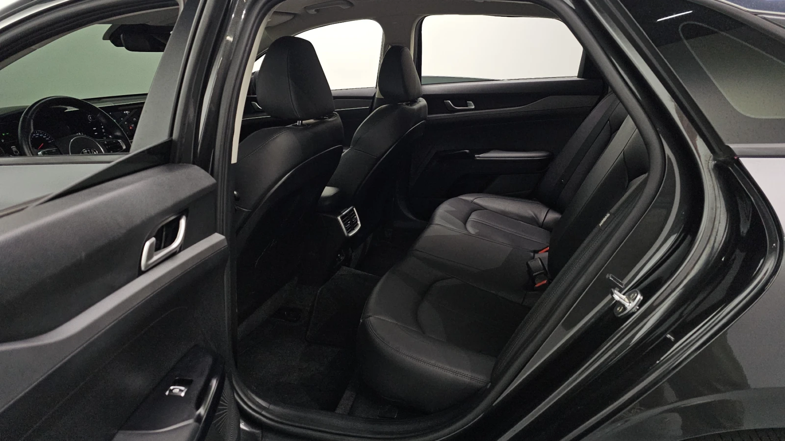 Kia K5 2.0LPI TRENDY autogeorge.com | Mobile.bg � ����������� 12