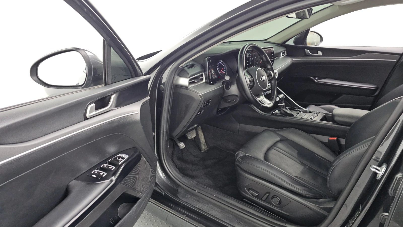 Kia K5 2.0LPI TRENDY autogeorge.com | Mobile.bg � ����������� 9