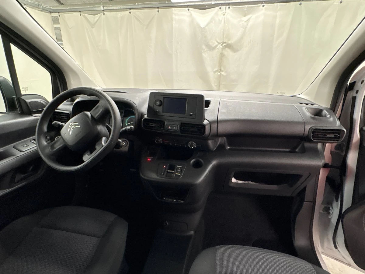 Citroen Berlingo 50 kWh, снимка 9 - Автомобили и джипове - 54113558