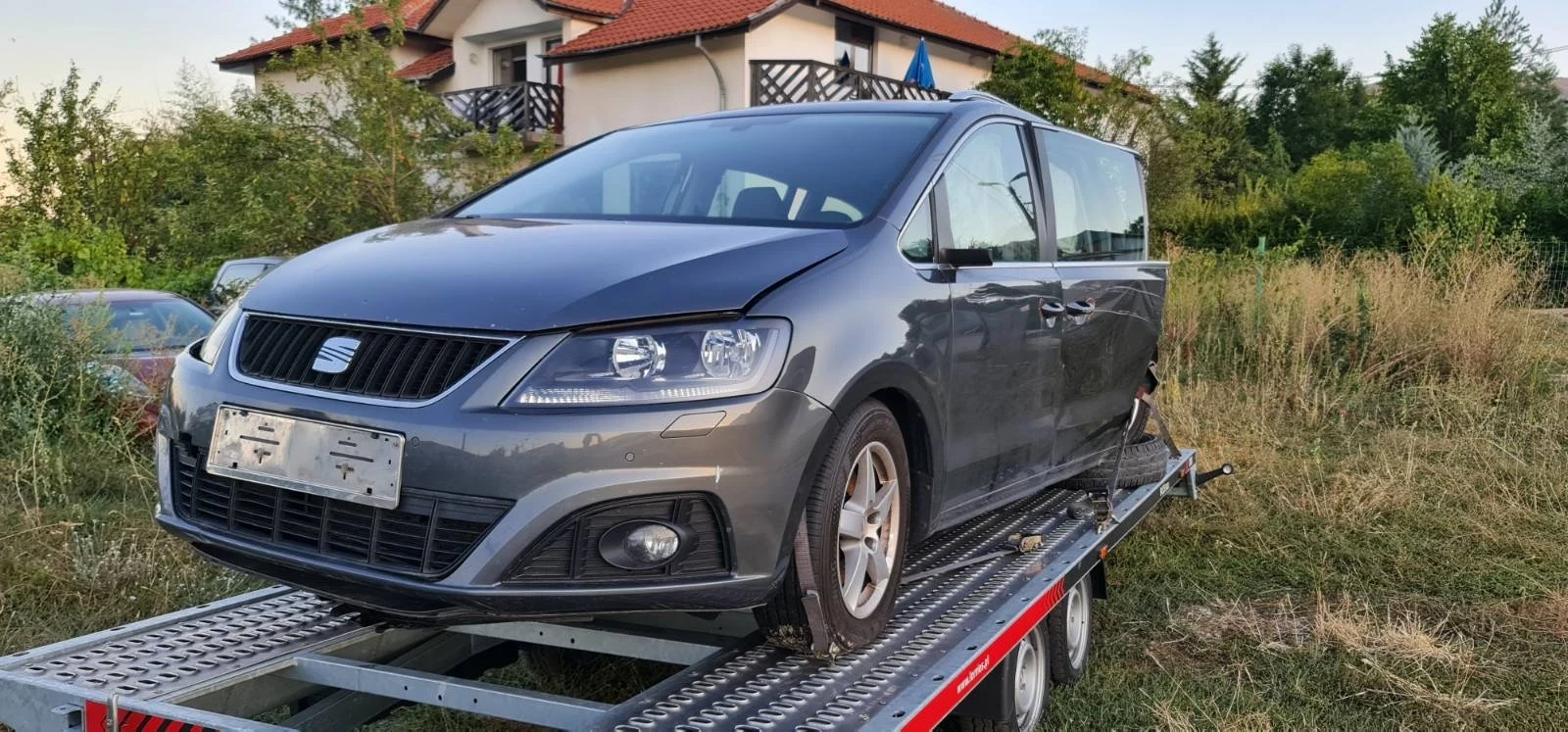 Seat Alhambra 2.0, снимка 4 - Автомобили и джипове - 54138382