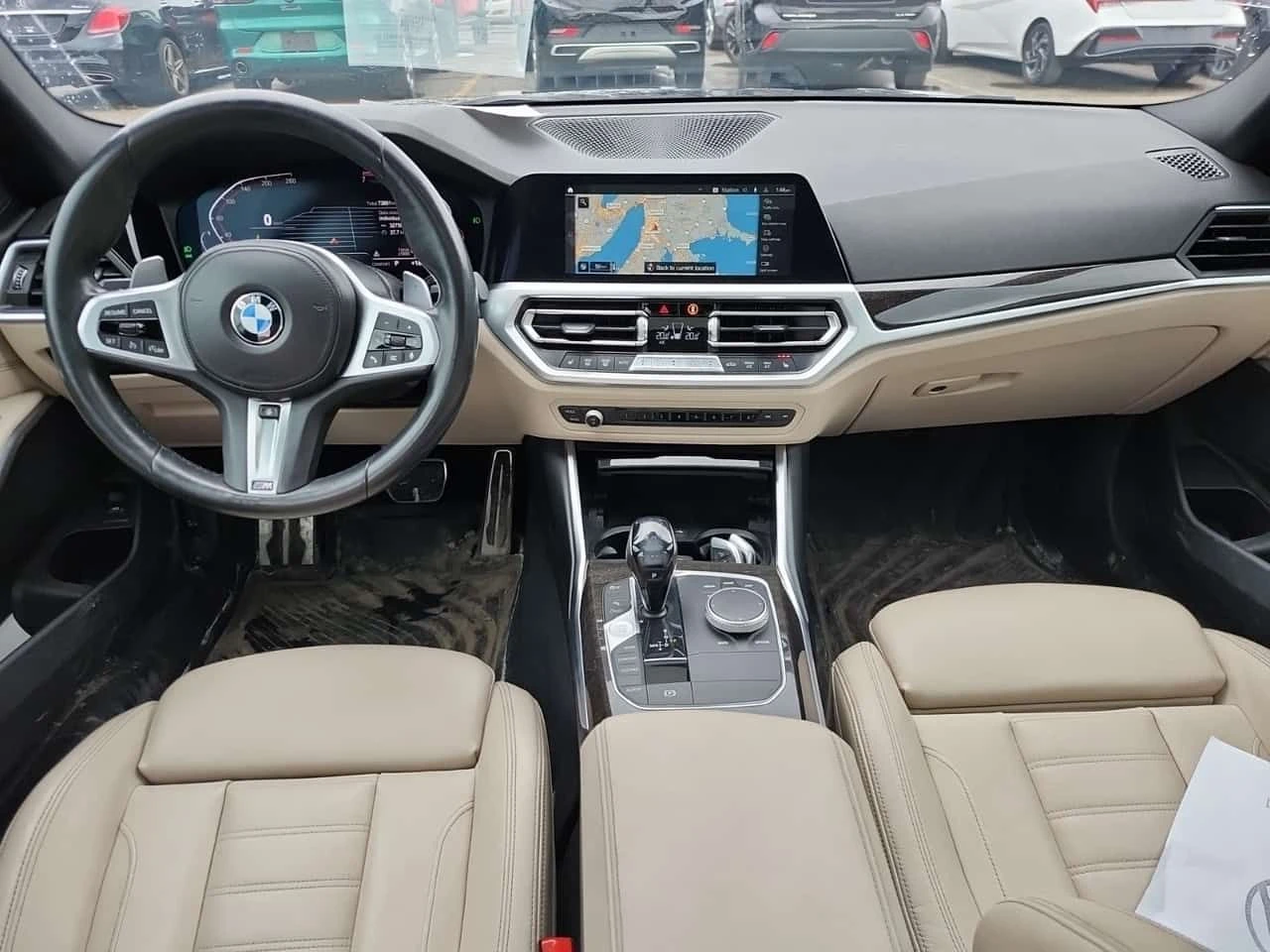 BMW 330 I xDrive| PANORAMA| ПОДГРЕВИ| 2 КЛЮЧА| CARFAX| , снимка 9 - Автомобили и джипове - 54228136