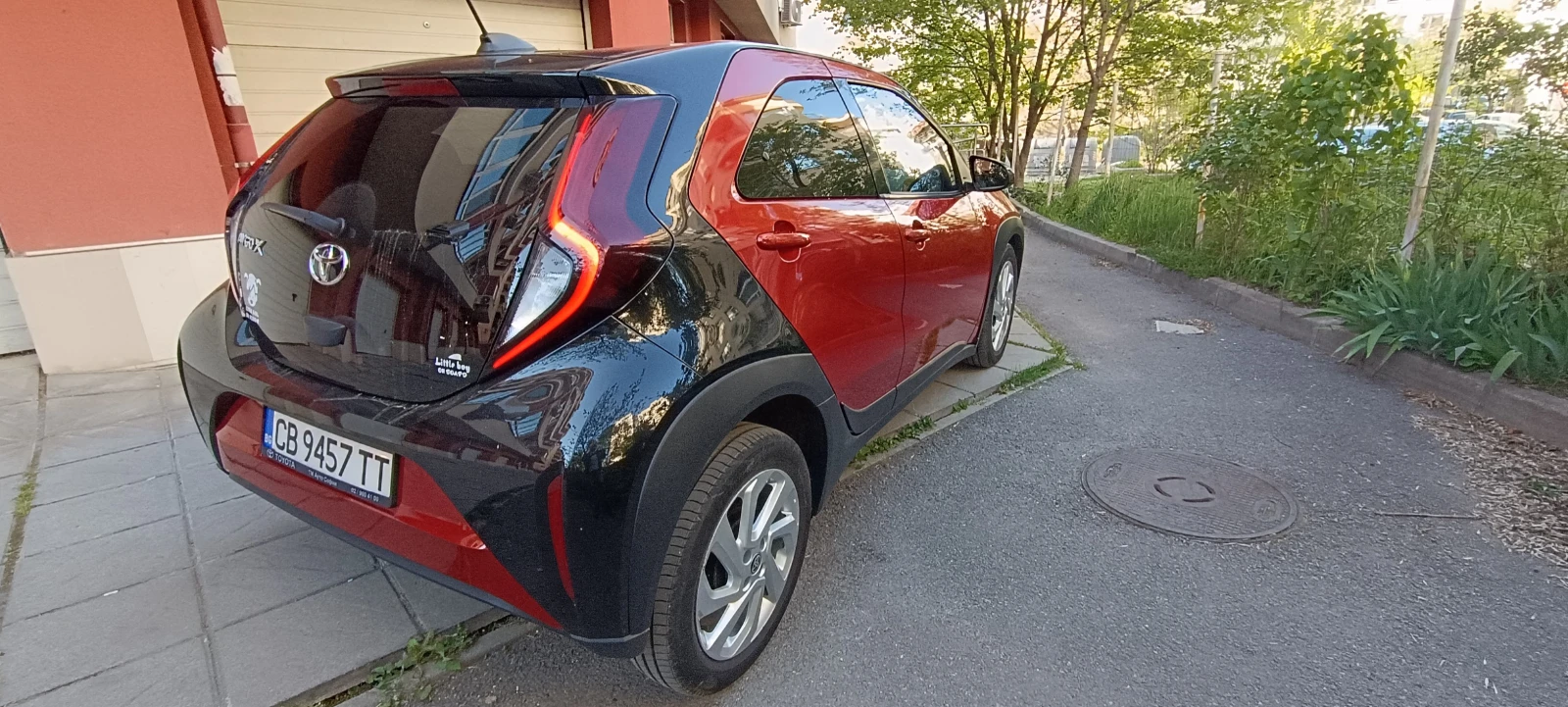 Toyota Aygo X PULSE, снимка 5 - Автомобили и джипове - 54345360