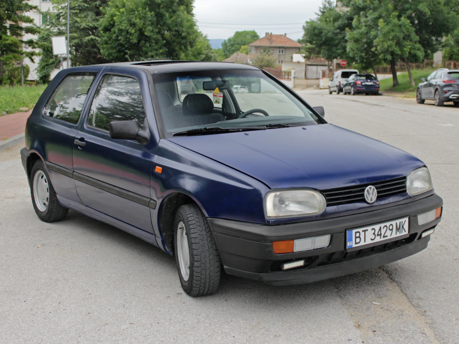 VW Golf 1.4 Газ Моно, снимка 6 - Автомобили и джипове - 55035823