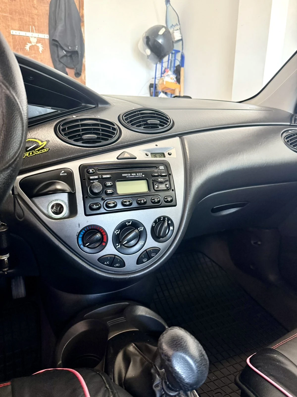 Ford Focus Газов инжекцион, купето без точка ръжда, снимка 5 - Автомобили и джипове - 55636660