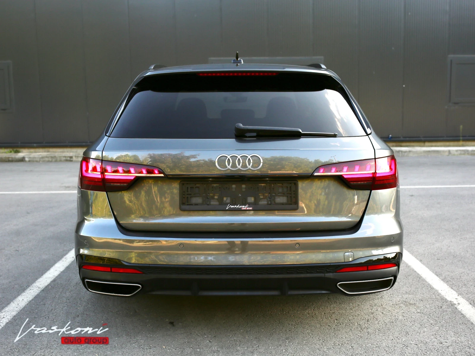Audi A4 40 TDI QUATTRO MATRIX 2x S-LINE, снимка 5 - Автомобили и джипове - 56325096