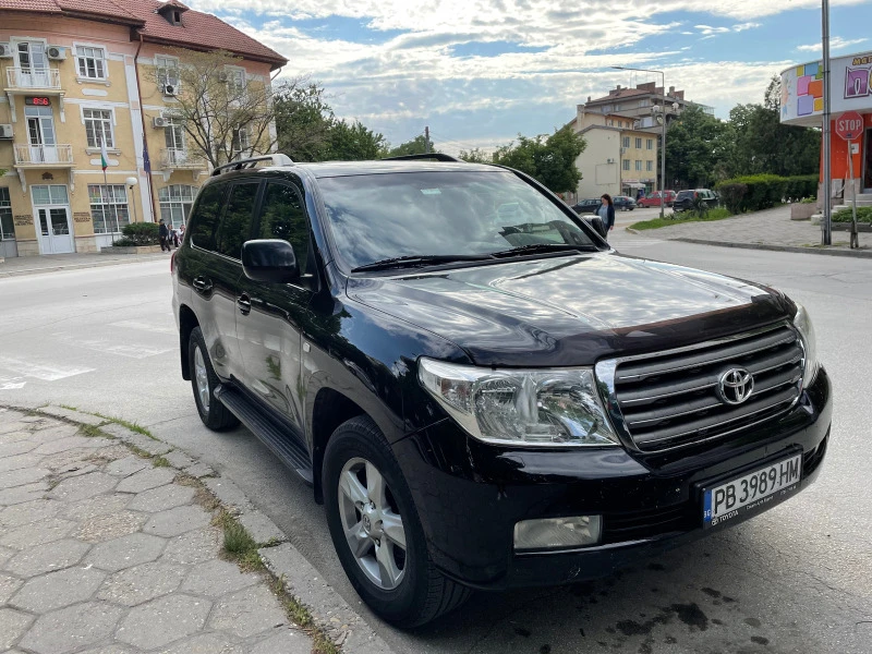 Toyota Land cruiser 200 Нов  мотор , снимка 2 - Автомобили и джипове - 47370855