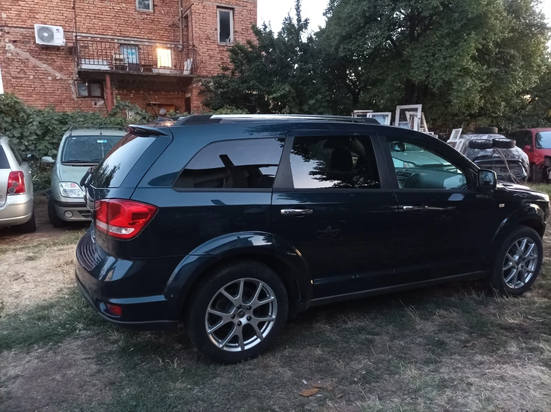 Fiat Freemont 2.0 MJT 4X4 170CV, снимка 5 - Автомобили и джипове - 52141423