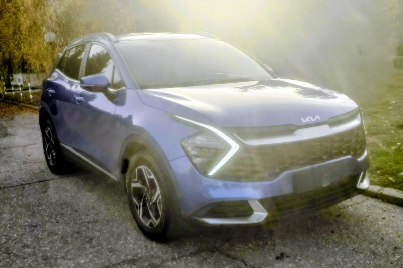 Kia Sportage 1.6T MHEV 2WD Comfort 7AT FWD, снимка 13 - Автомобили и джипове - 52401963