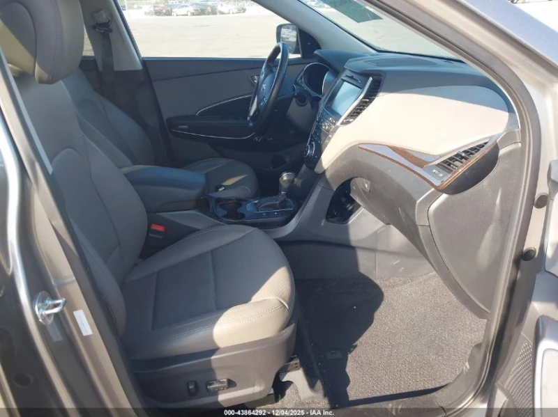 Hyundai Santa fe 2.4L I-4 DI, DOHC, VVT, 185HP Front Wheel Drive, снимка 10 - Автомобили и джипове - 53054249