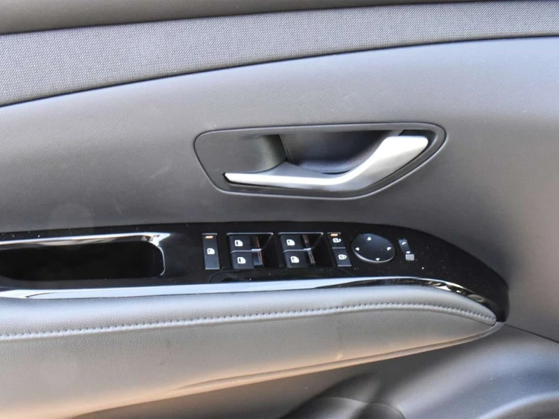 Hyundai Tucson * XRT * CARFAX * LANE ASSIST, снимка 12 - Автомобили и джипове - 53340981