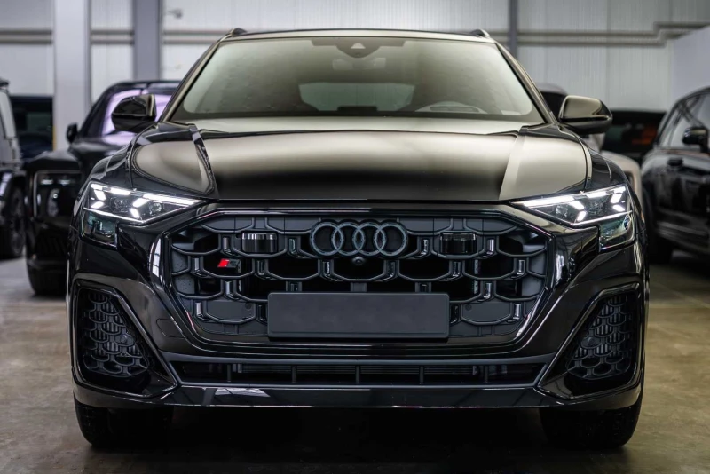 Audi SQ8 NEW!!!* RS* HD MATRIX LIGHTS* PANO* 360* , снимка 2 - Автомобили и джипове - 53572765