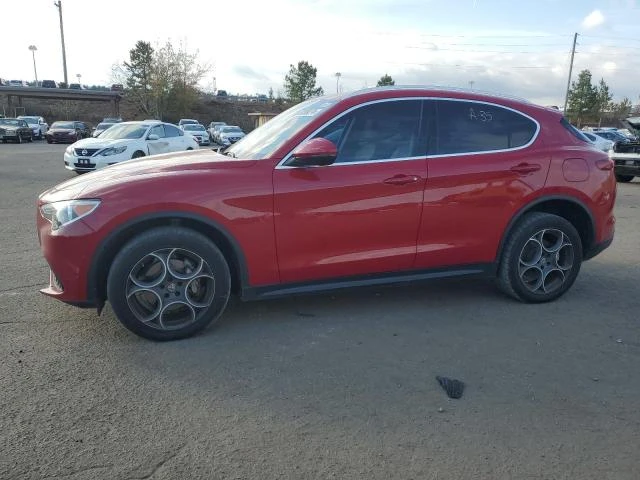 Alfa Romeo Stelvio 4x4* кожен салон* ел. седалки* keyless* памет* , снимка 1 - Автомобили и джипове - 48359453