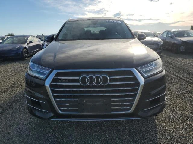 Audi Q7 3.0T* PREMIUM* MATRIX* 360КАМЕРА* ДИСТРОНИК* ПОДГР, снимка 5 - Автомобили и джипове - 49157811