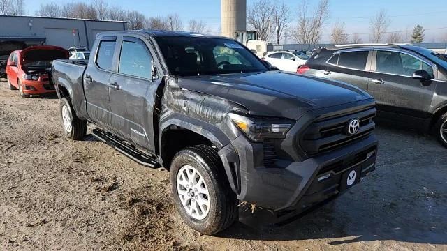 Toyota Tacoma 2.4l Sr5, снимка 13 - Автомобили и джипове - 54323701