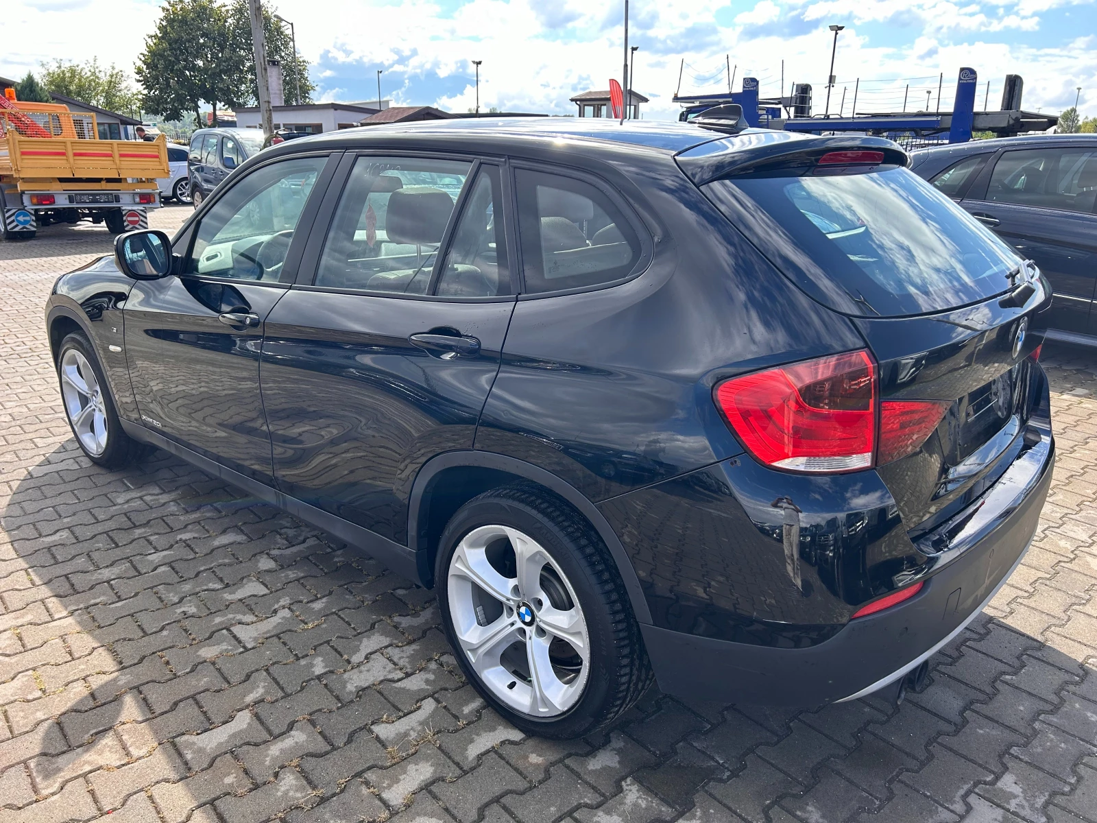 BMW X1 2.0i XDRIVE AVTOMAT/PANORAMA ЛИЗИНГ - изображение 8