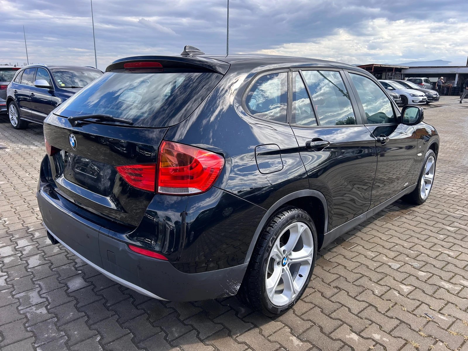 BMW X1 2.0i XDRIVE AVTOMAT/PANORAMA ЛИЗИНГ - изображение 6