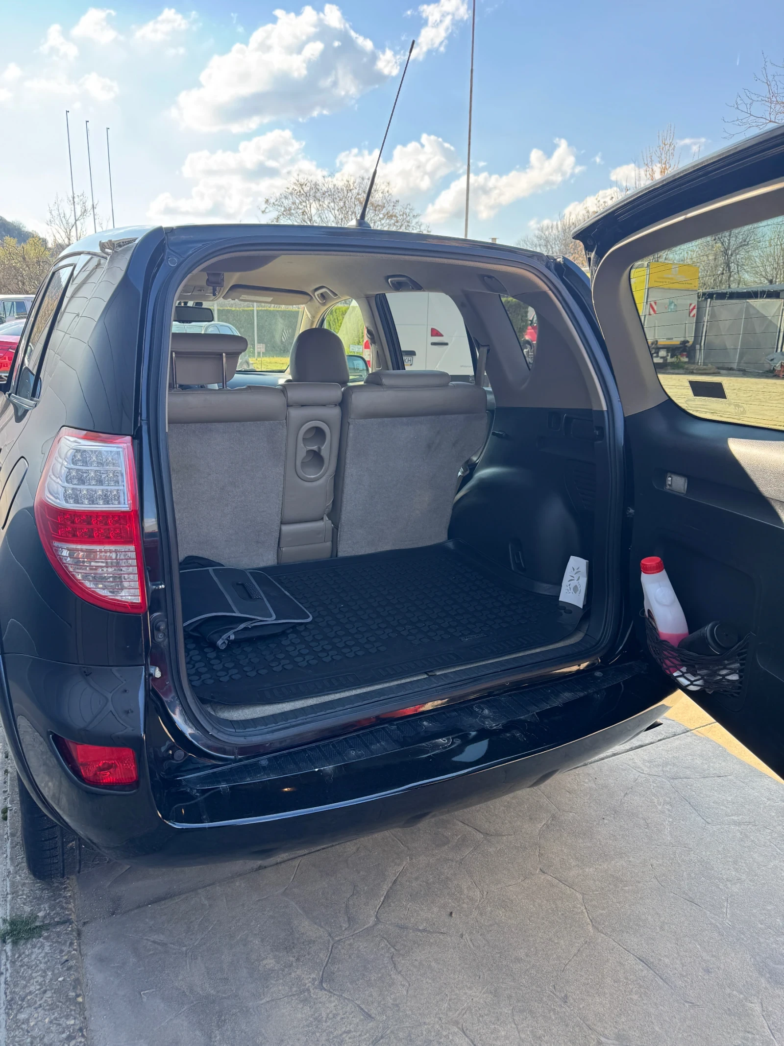 Toyota Rav4 Cross, снимка 9 - Автомобили и джипове - 54099266