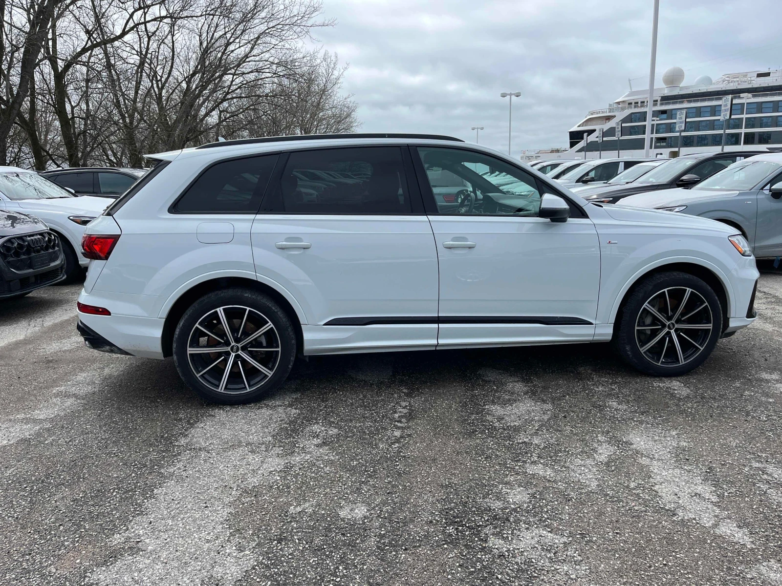 Audi Q7 KOMFORT * CAR FAX * ���� ������ *  | Mobile.bg � ����������� 3
