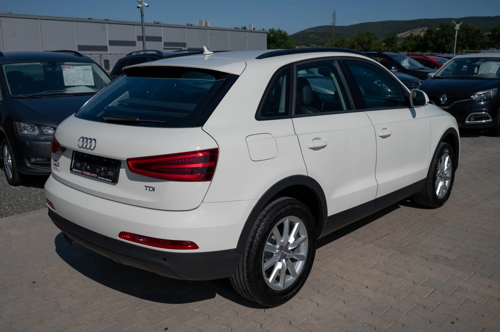 Audi Q3 2.0tdi* Alcantara* Koжа* Нави, снимка 7 - Автомобили и джипове - 55184593