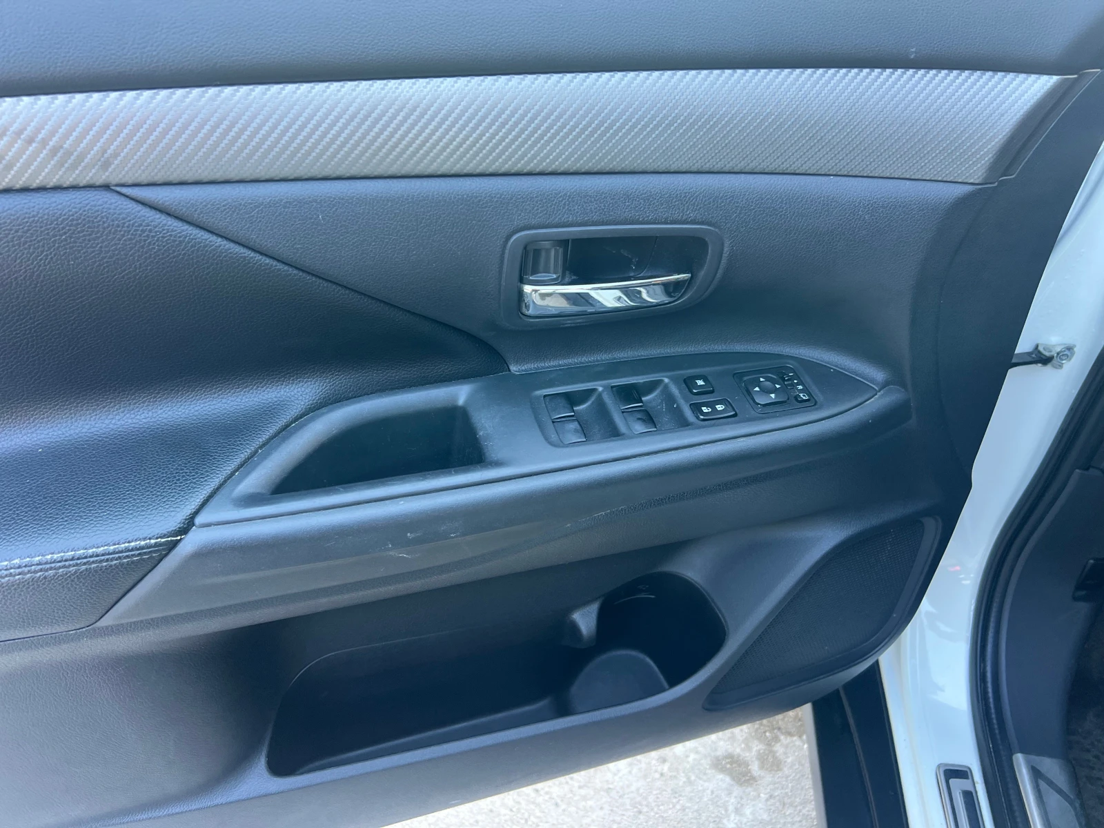 Mitsubishi Outlander Германия перфект, снимка 10 - Автомобили и джипове - 56214442
