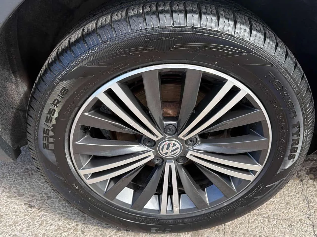 VW Tiguan * Highline * CARFAX * АВТОКРЕДИТ* , снимка 7 - Автомобили и джипове - 56262274