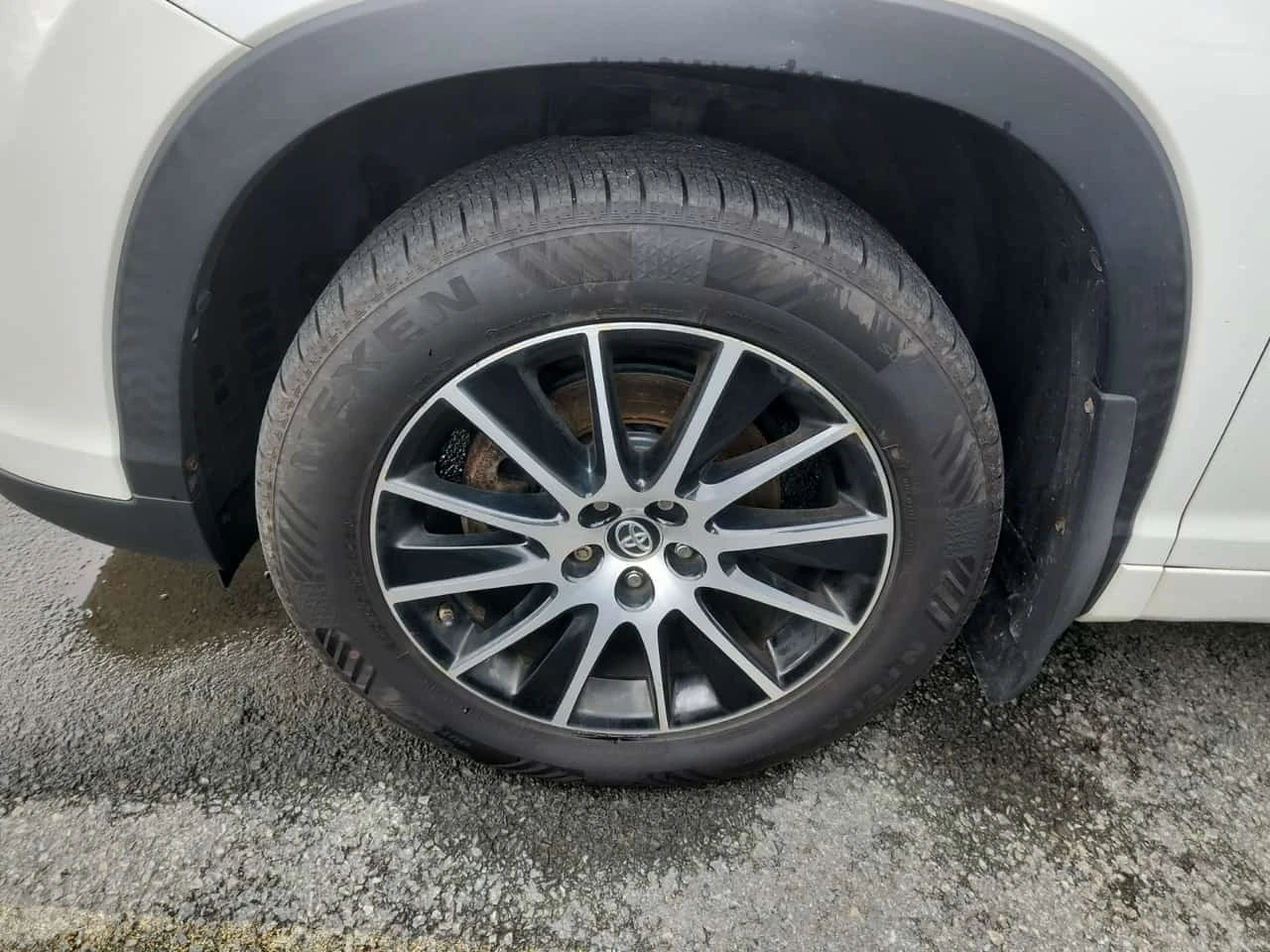 Toyota Highlander XLE * CARFAX *  | Mobile.bg � ����������� 4