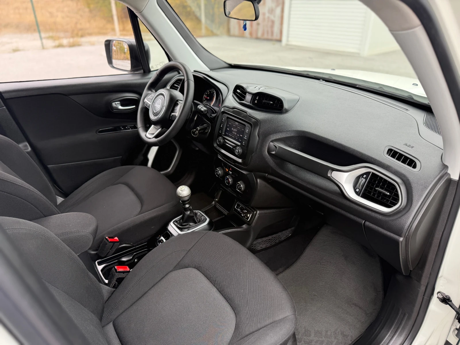 Jeep Renegade 1.6 M-jet 95��. 6��.  | Mobile.bg � ����������� 13