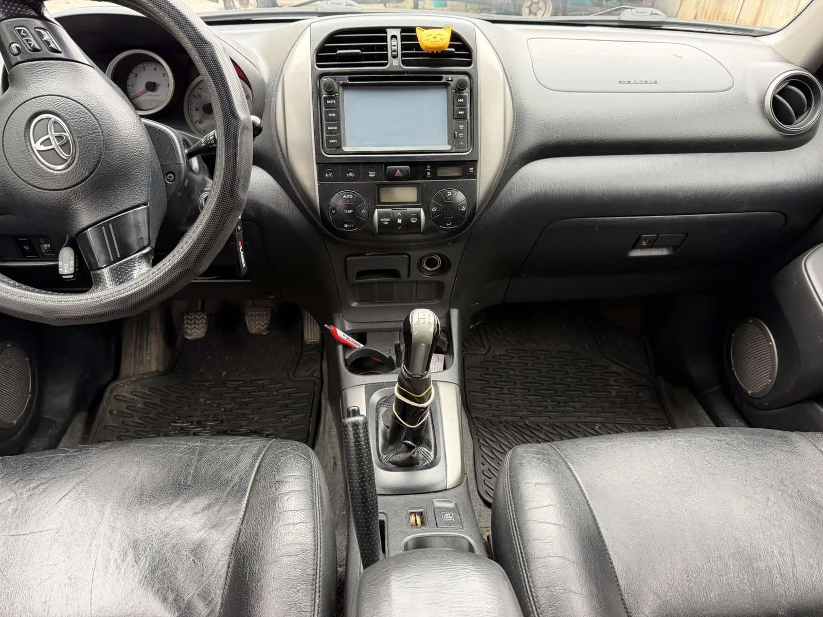 Toyota Rav4, снимка 13 - Автомобили и джипове - 56723643