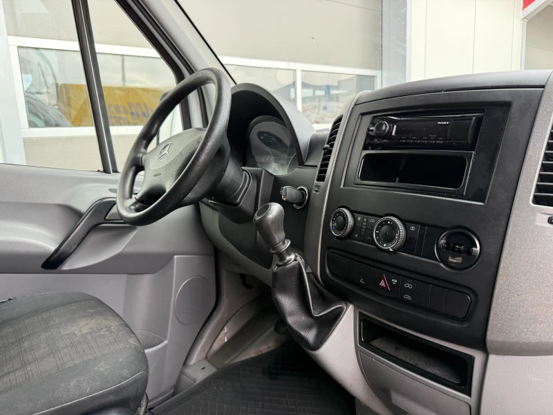 Mercedes-Benz Sprinter, снимка 10 - Бусове и автобуси - 53469087