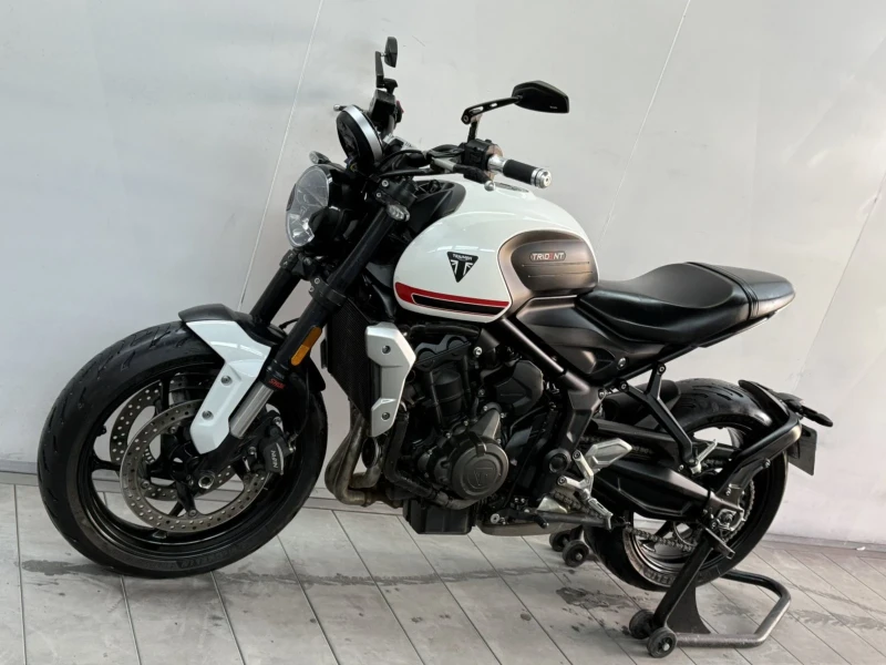 Triumph Trident A2, снимка 7 - Мотоциклети и мототехника - 52656535
