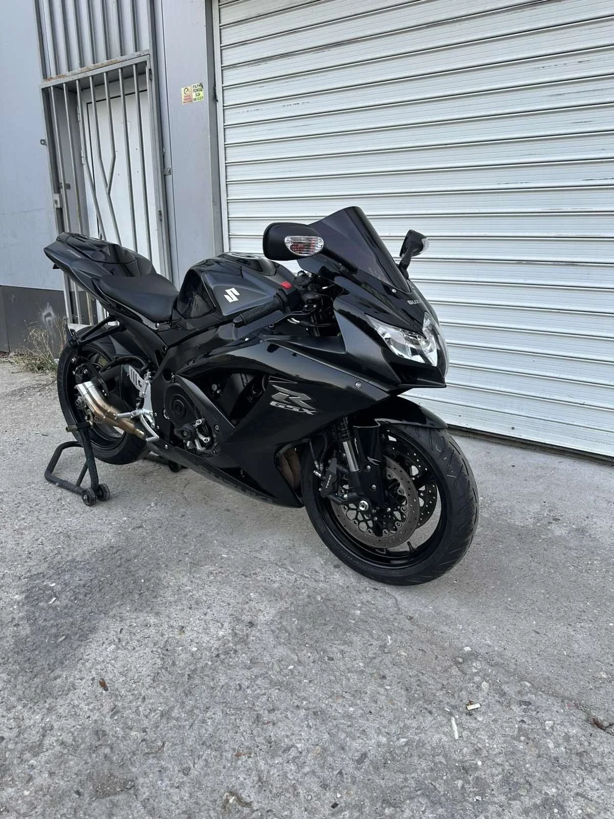 Suzuki Gsxr 750 K9 - изображение 3