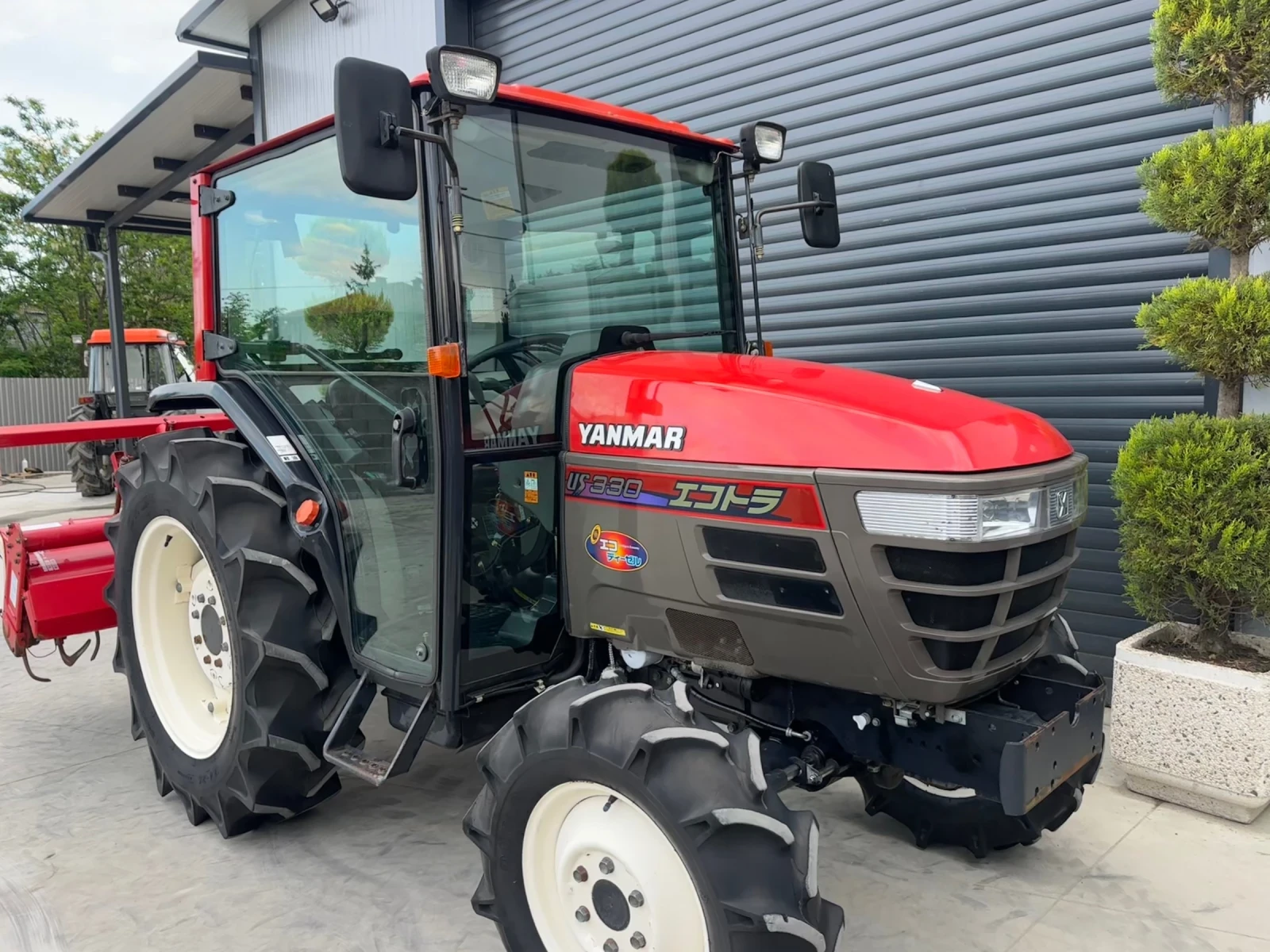Трактор Yanmar US330 465мч. КАТО НОВ!, снимка 1