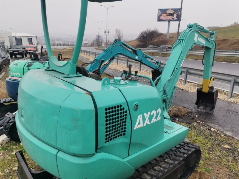 Багер Kobelco 2.2 TON , снимка 10 - Индустриална техника - 44555735