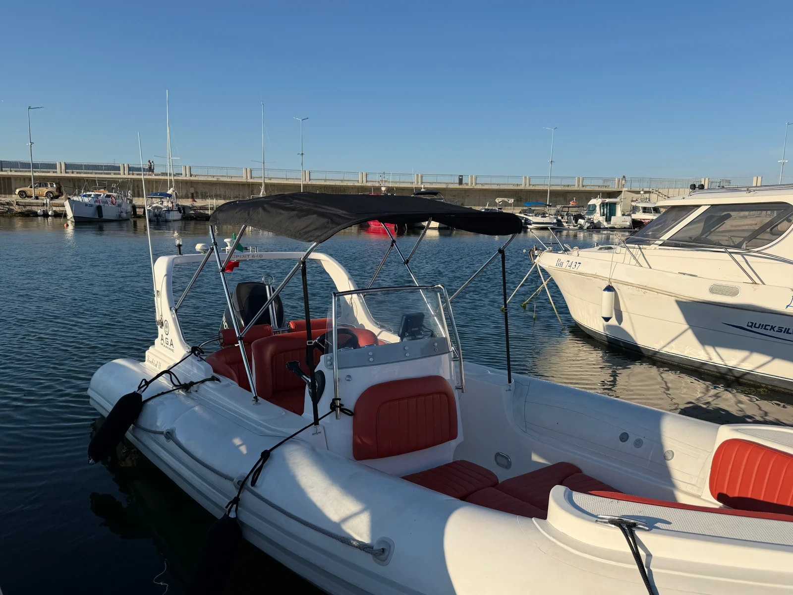 Надуваема лодка A.G.A. Marine 640 Spirit 200 k.c Mercury , снимка 3 - Воден транспорт - 54974094